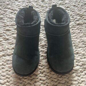 Kids' Classic Ultra Water Resistant Genuine Shearling Mini Boot